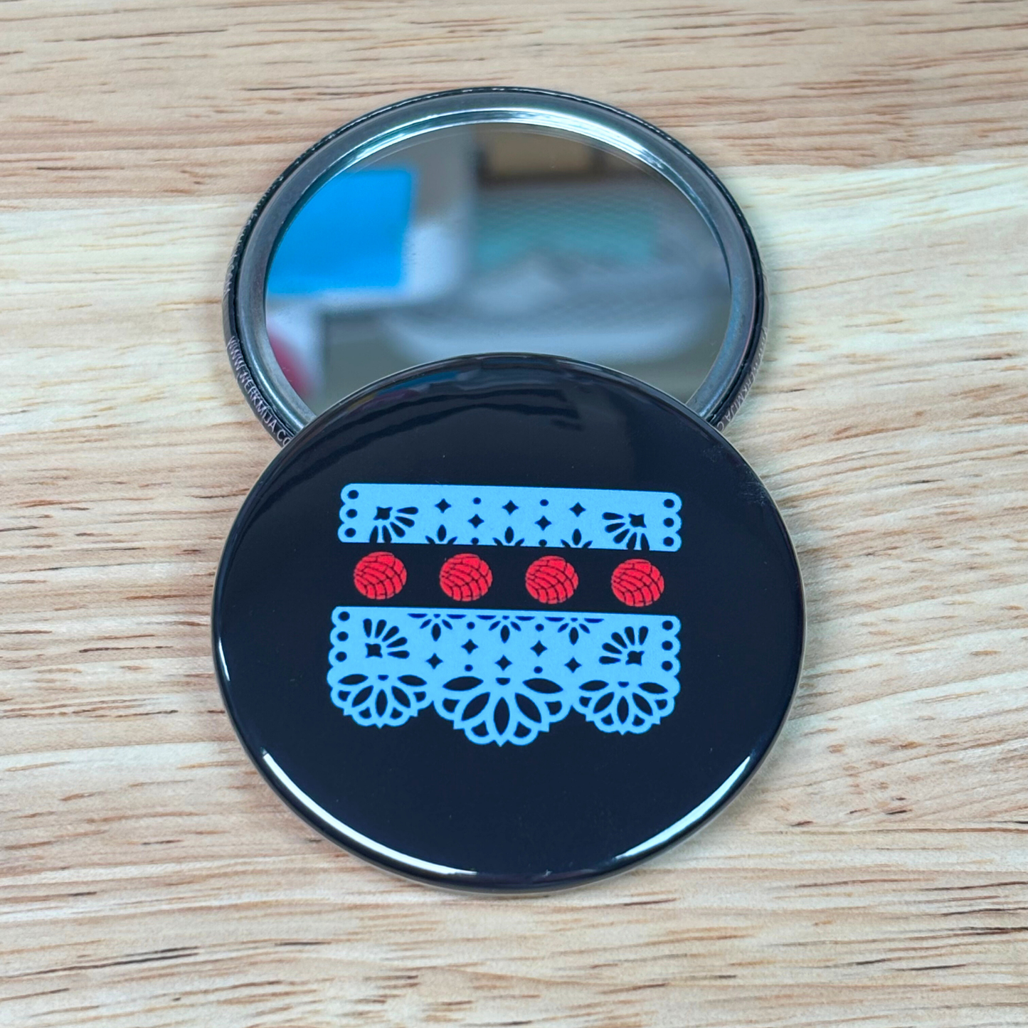 Somos Chicago Pocket Mirror